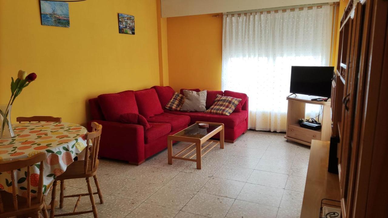 Amplio Piso En Pontedeume Apartment Exterior foto